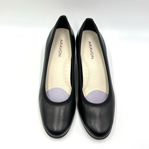 8D 8W 8 WIDE WIDTH Aravon Womens Classic Career Dress Black Leather Pumps Heels - Picture 4 of 15